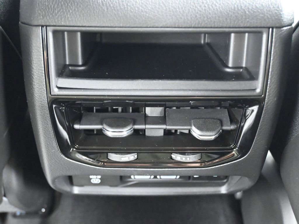 New 2025 Jeep Grand Cherokee Limited image 30