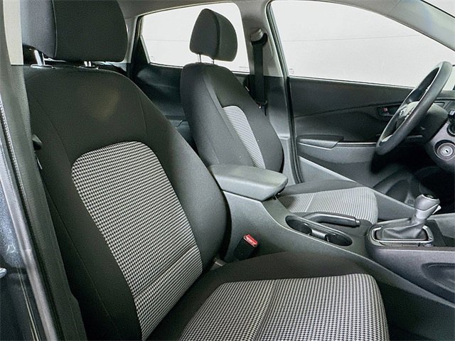 Used 2022 Hyundai Kona SE image 25