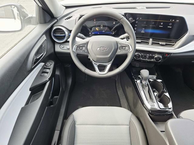 New 2026 Chevrolet Trax LT w/ Driver Confidence Package FWD image 7