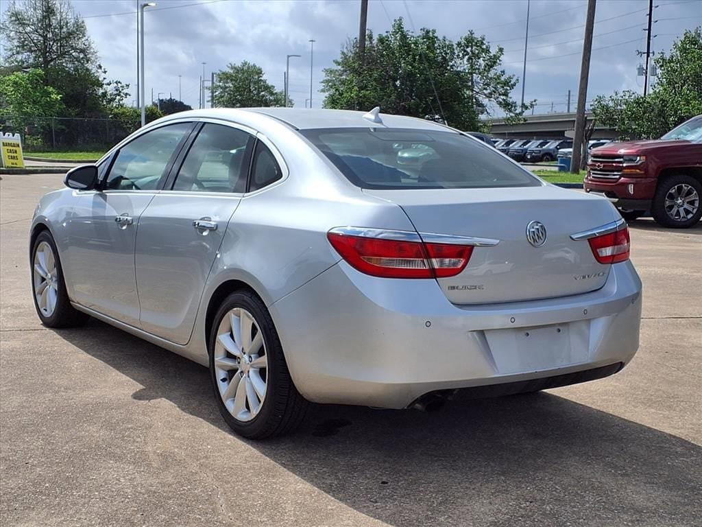 Used 2012 Buick Verano Leather FWD image 2
