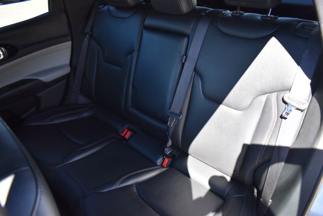 Used 2024 Jeep Compass Limited image 19