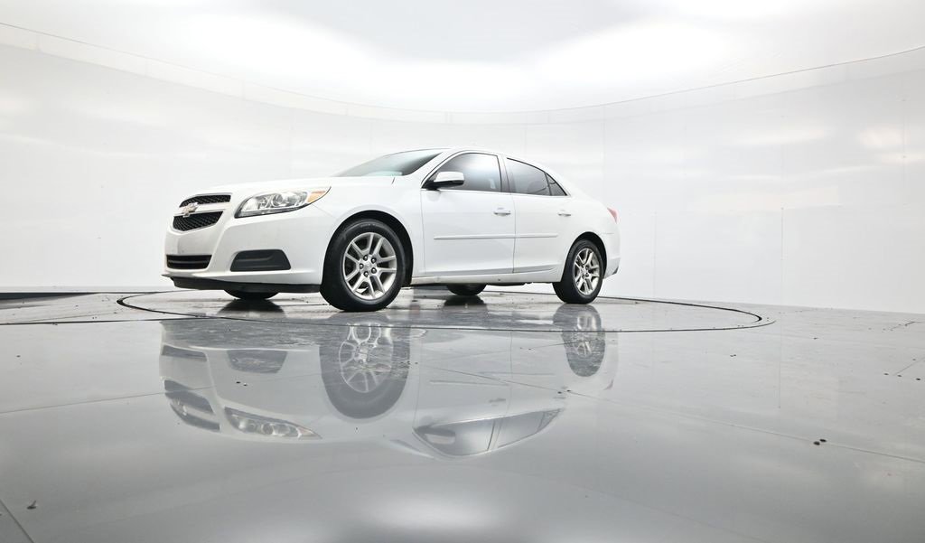 Used 2013 Chevrolet Malibu LT w/ Power Convenience Package image 44