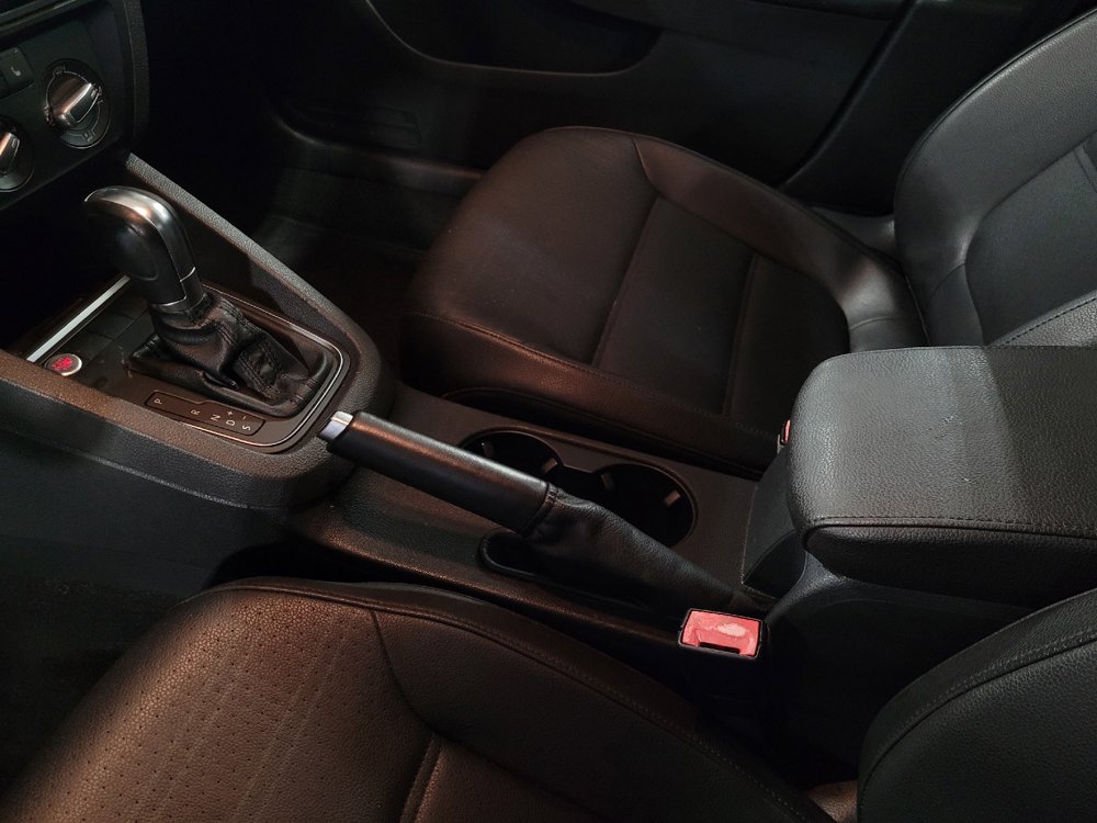 Used 2016 Volkswagen Jetta SE FWD image 26
