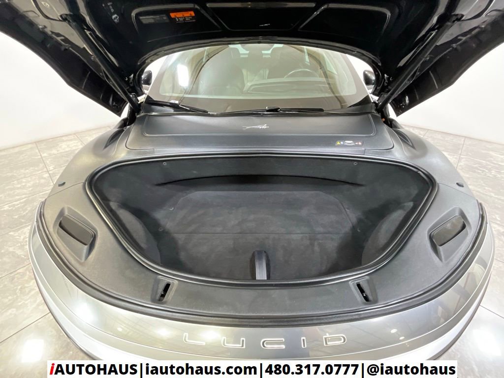 Used 2023 Lucid Air Touring AWD/4WD image 9