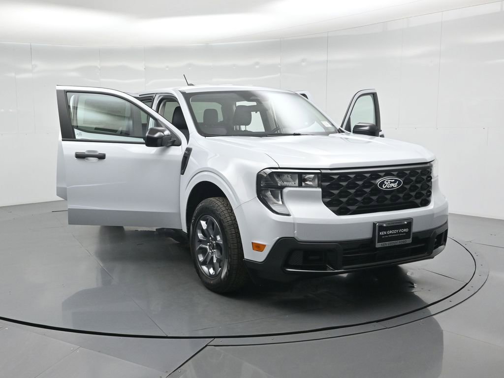 New 2025 Ford Maverick XLT w/ XLT Luxury Package image 29