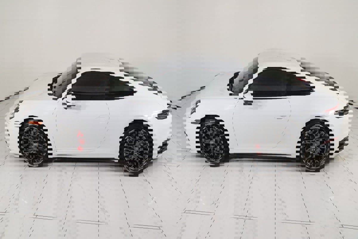 Used 2020 Porsche 911 Carrera S image 38