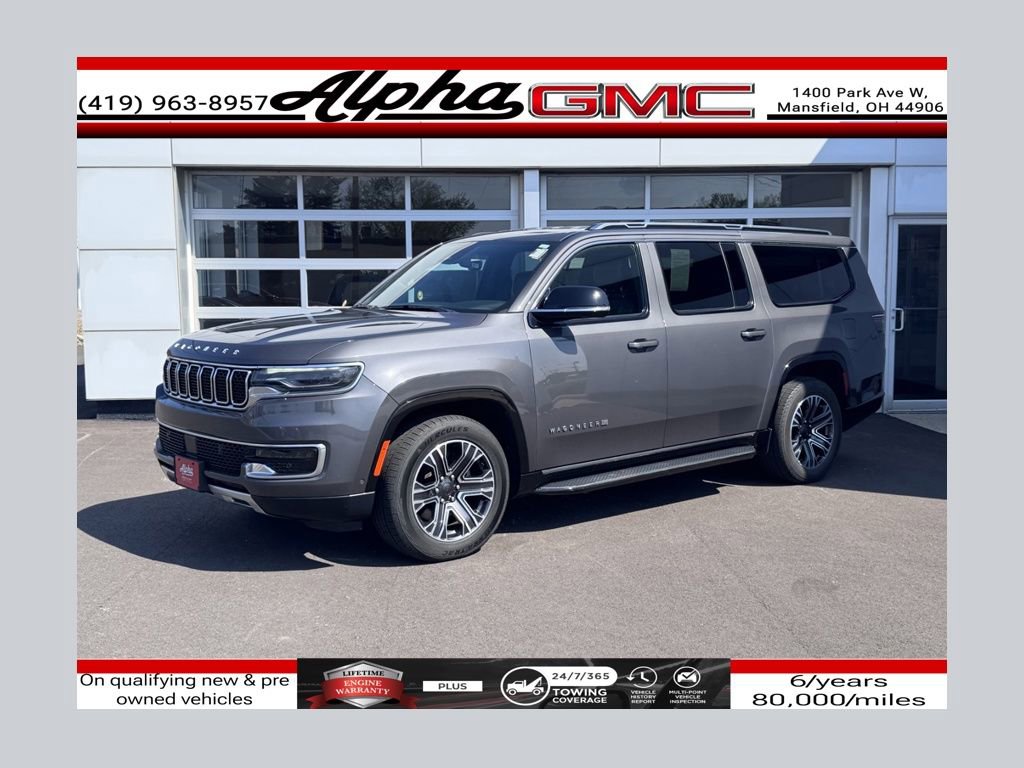 Used 2023 Jeep Wagoneer L Series II AWD/4WD image 1