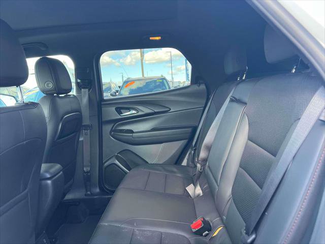 Used 2021 Chevrolet TrailBlazer RS w/ Sun and Liftgate Package image 9