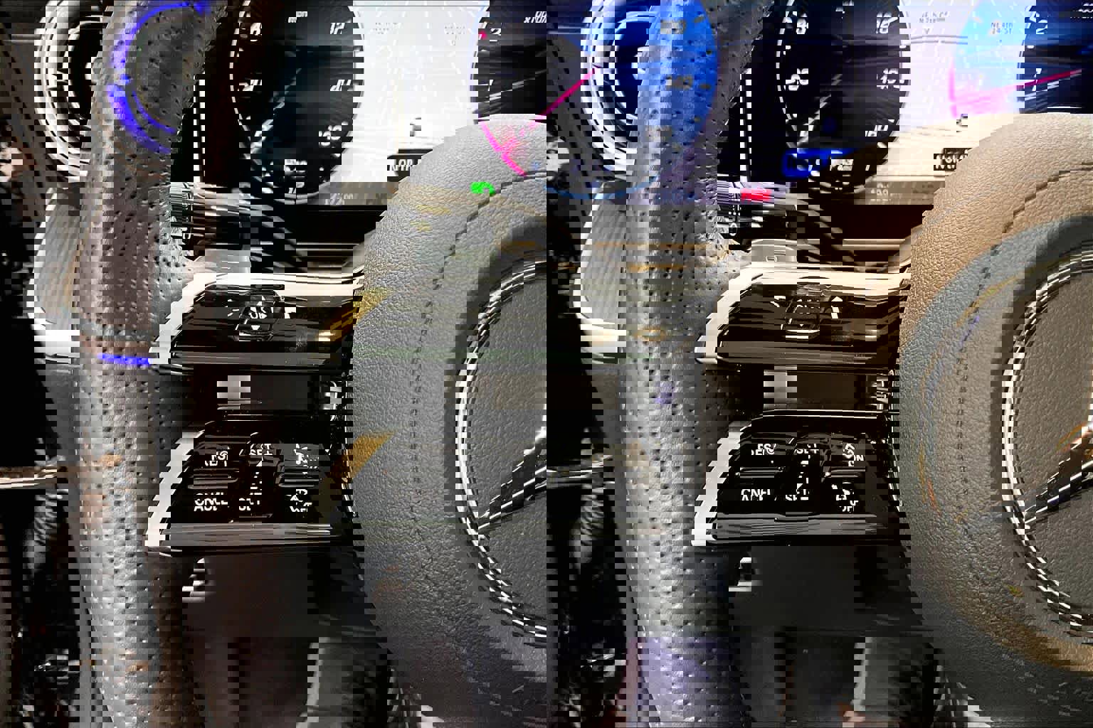 Used 2024 Mercedes-Benz CLE 300 4MATIC Coupe image 23