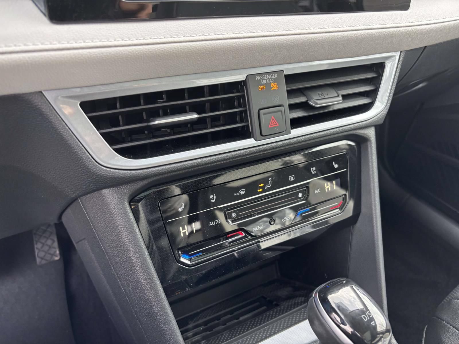 New 2026 Volkswagen Taos SEL AWD/4WD image 23