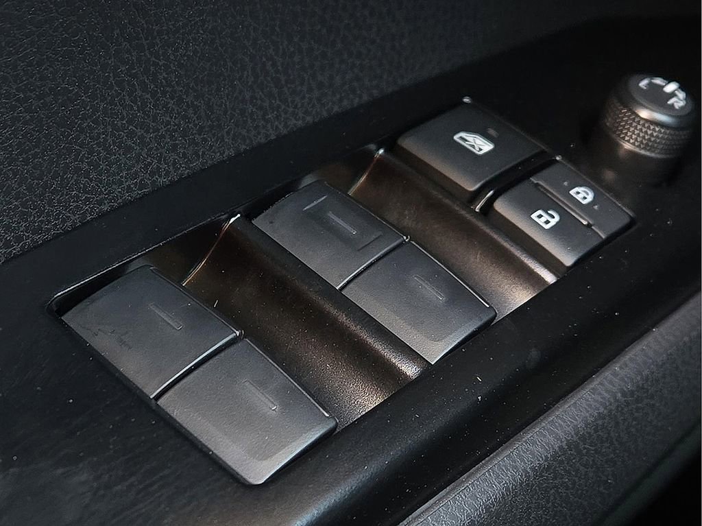 Used 2026 Toyota Camry LE image 18