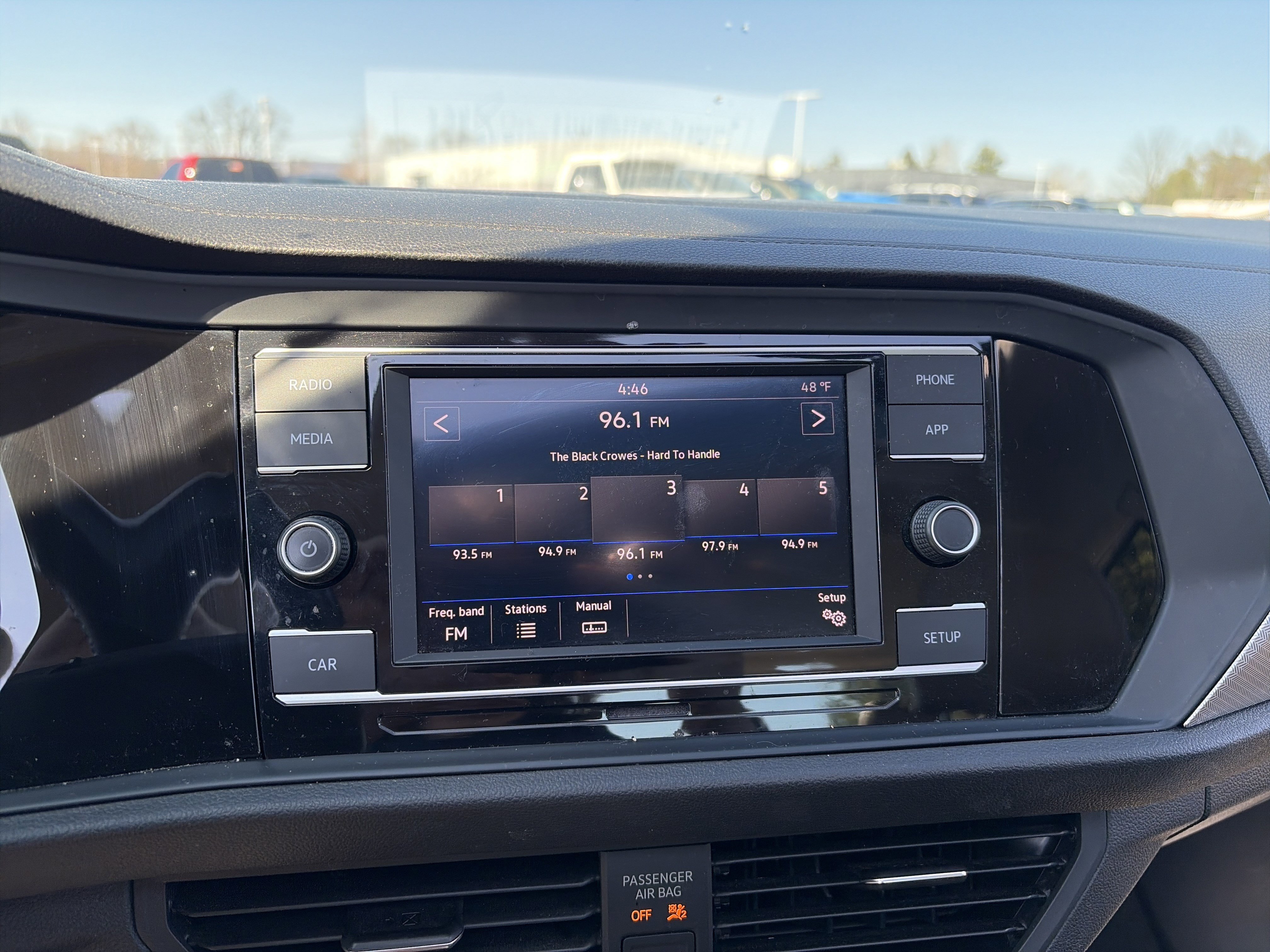 Used 2019 Volkswagen Jetta SE image 34