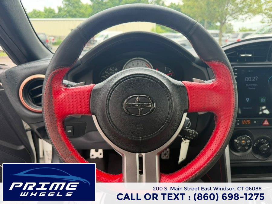 Used 2014 Scion FR-S RWD image 18