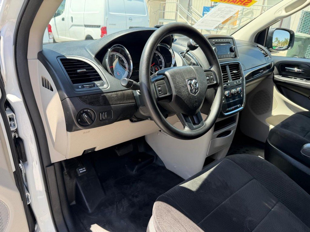 Used 2013 RAM C/V Tradesman FWD image 21