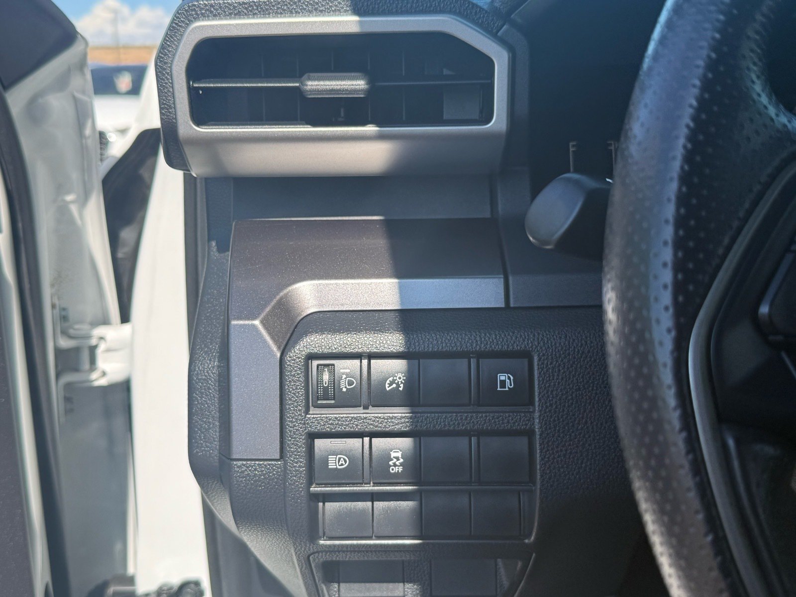 Used 2025 Toyota 4Runner SR5 RWD image 15