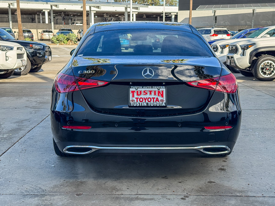 Used 2025 Mercedes-Benz C 300 Sedan image 7