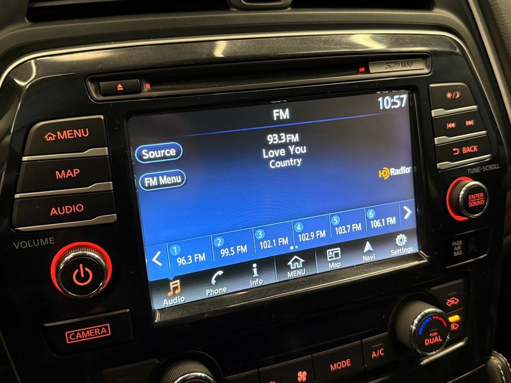 Used 2016 Nissan Maxima Platinum w/ Interior Lighting Package image 14