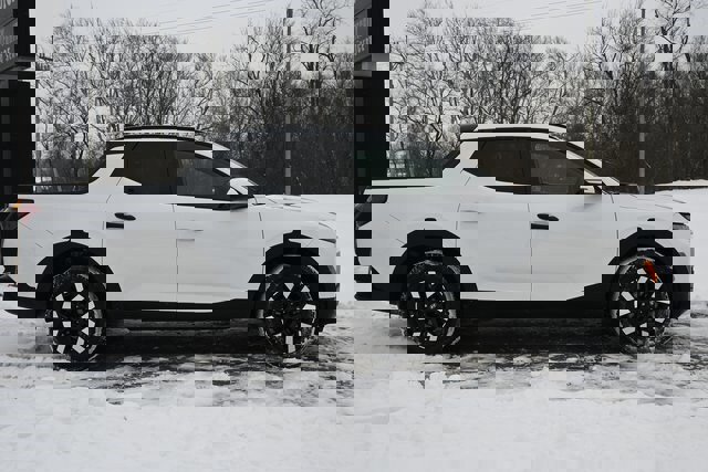 Used 2025 Hyundai Santa Cruz SEL image 4