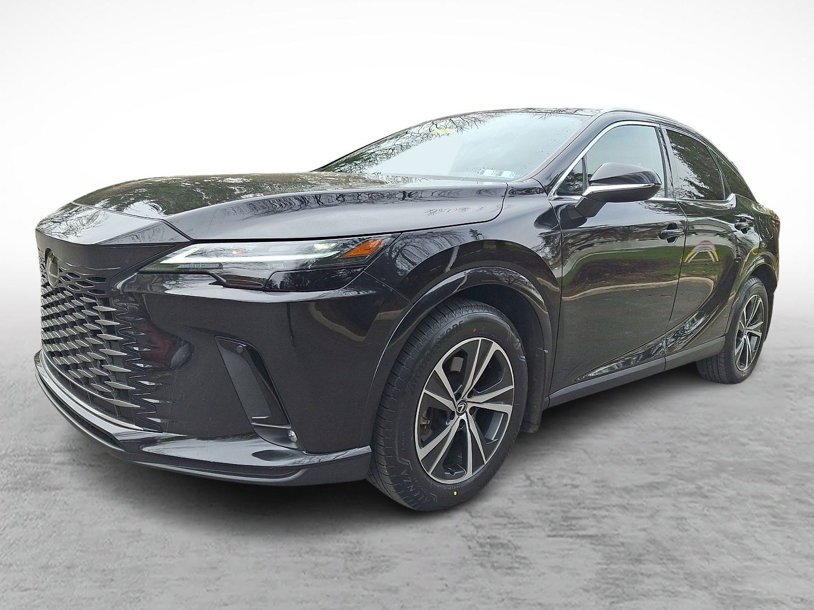 Used 2023 Lexus RX 350 Premium w/ Accessory Package AWD/4WD image 3