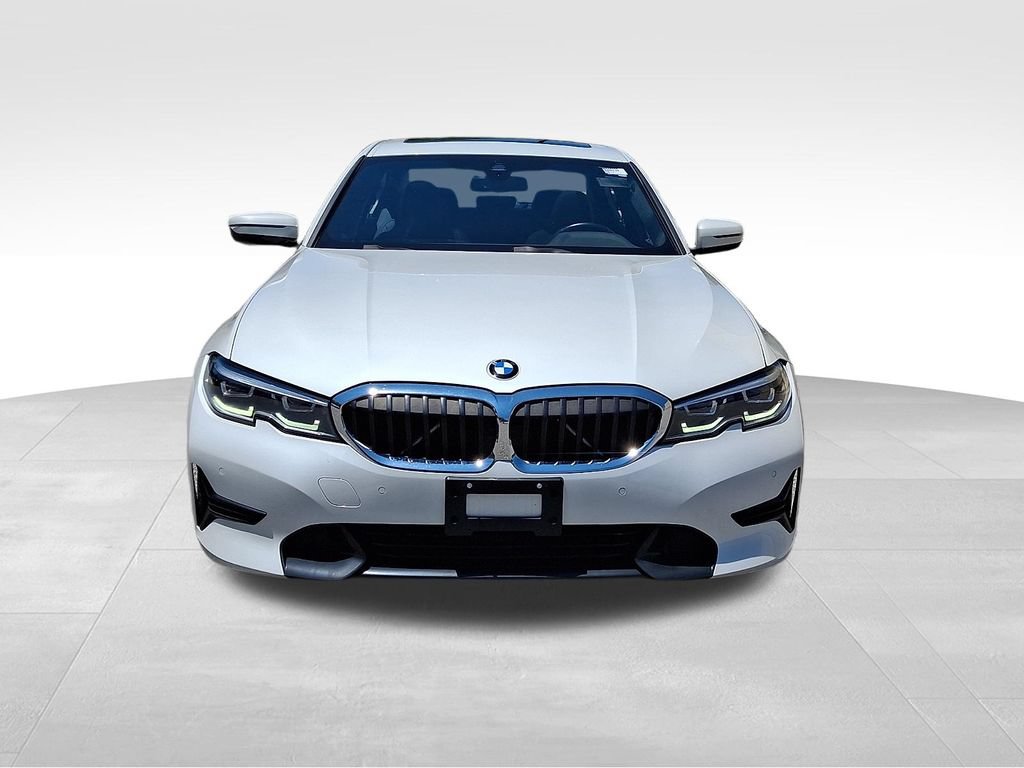Used 2020 BMW 330i xDrive Sedan w/ Convenience Package AWD/4WD image 2