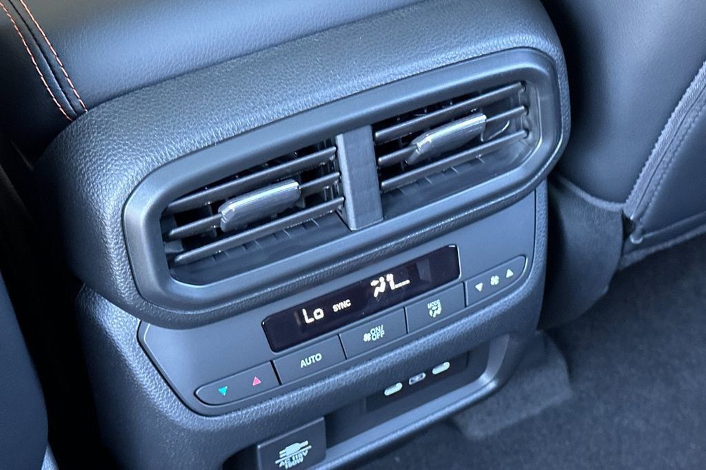 New 2025 Honda Pilot TrailSport image 14