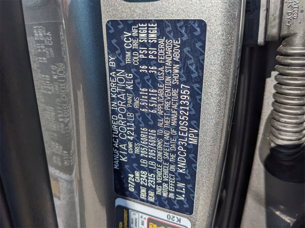 Certified 2025 Kia Niro LX image 37