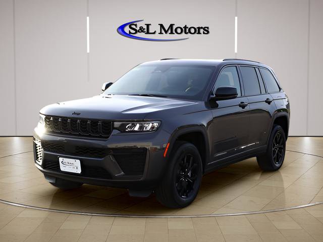 New 2026 Jeep Grand Cherokee Altitude AWD/4WD image 3
