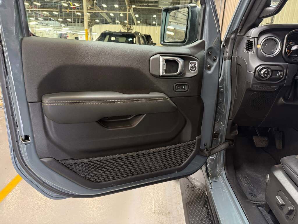 New 2026 Jeep Gladiator Sport image 19