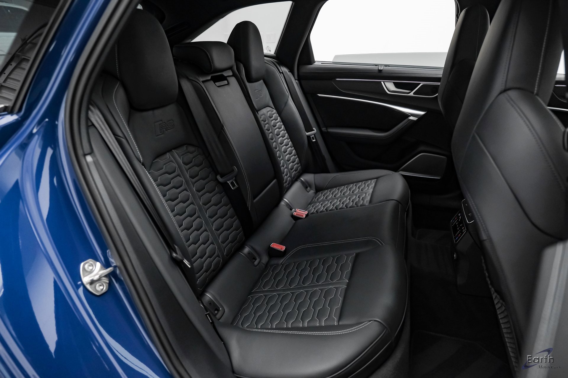 Used 2025 Audi RS 6 performance image 73