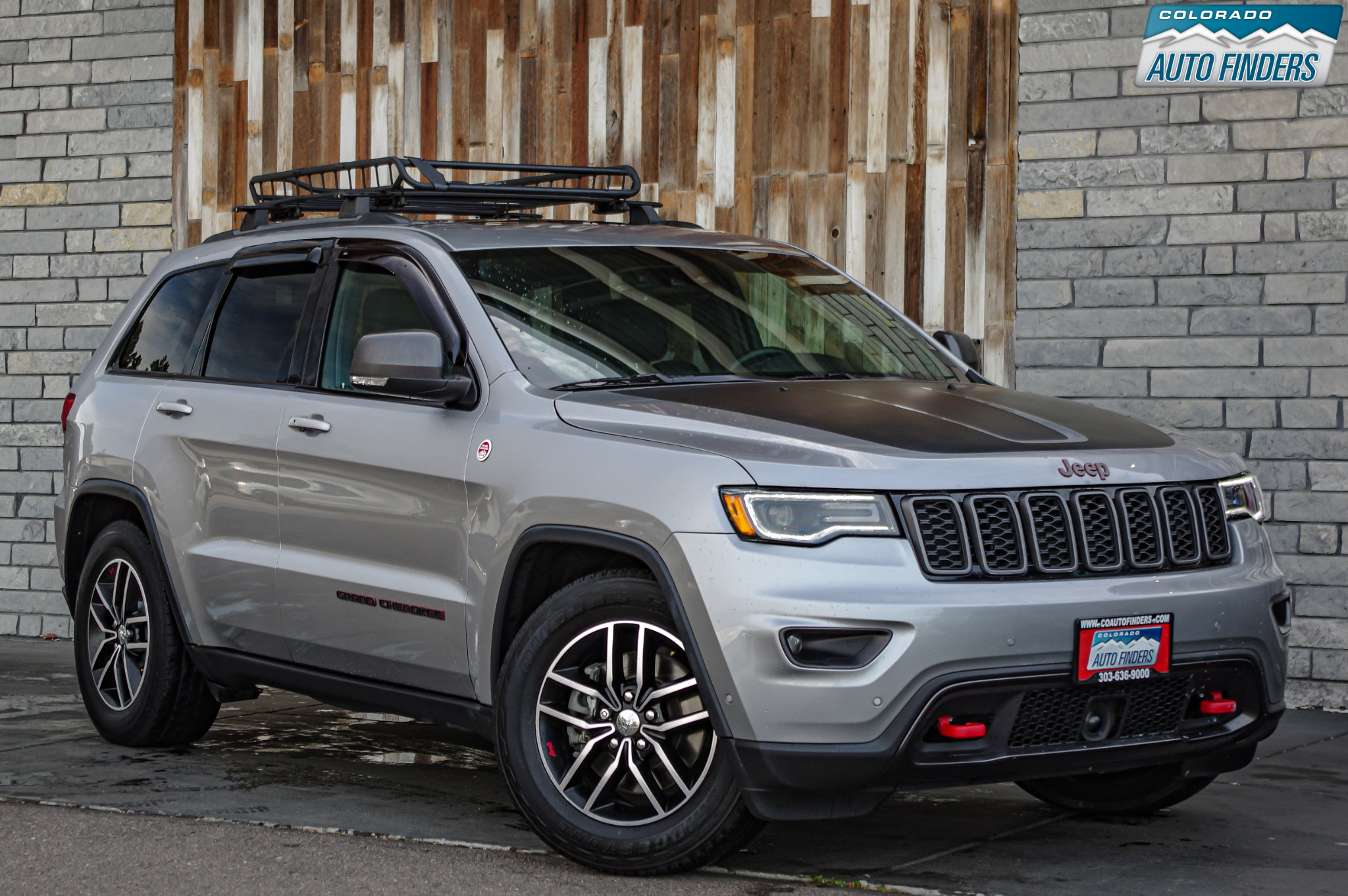 Used 2018 Jeep Grand Cherokee Trailhawk w/ Trailhawk Luxury Group image 9