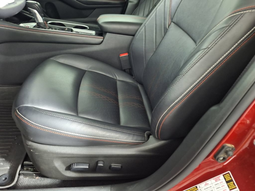 Used 2024 Nissan Altima 2.0 SR FWD image 30