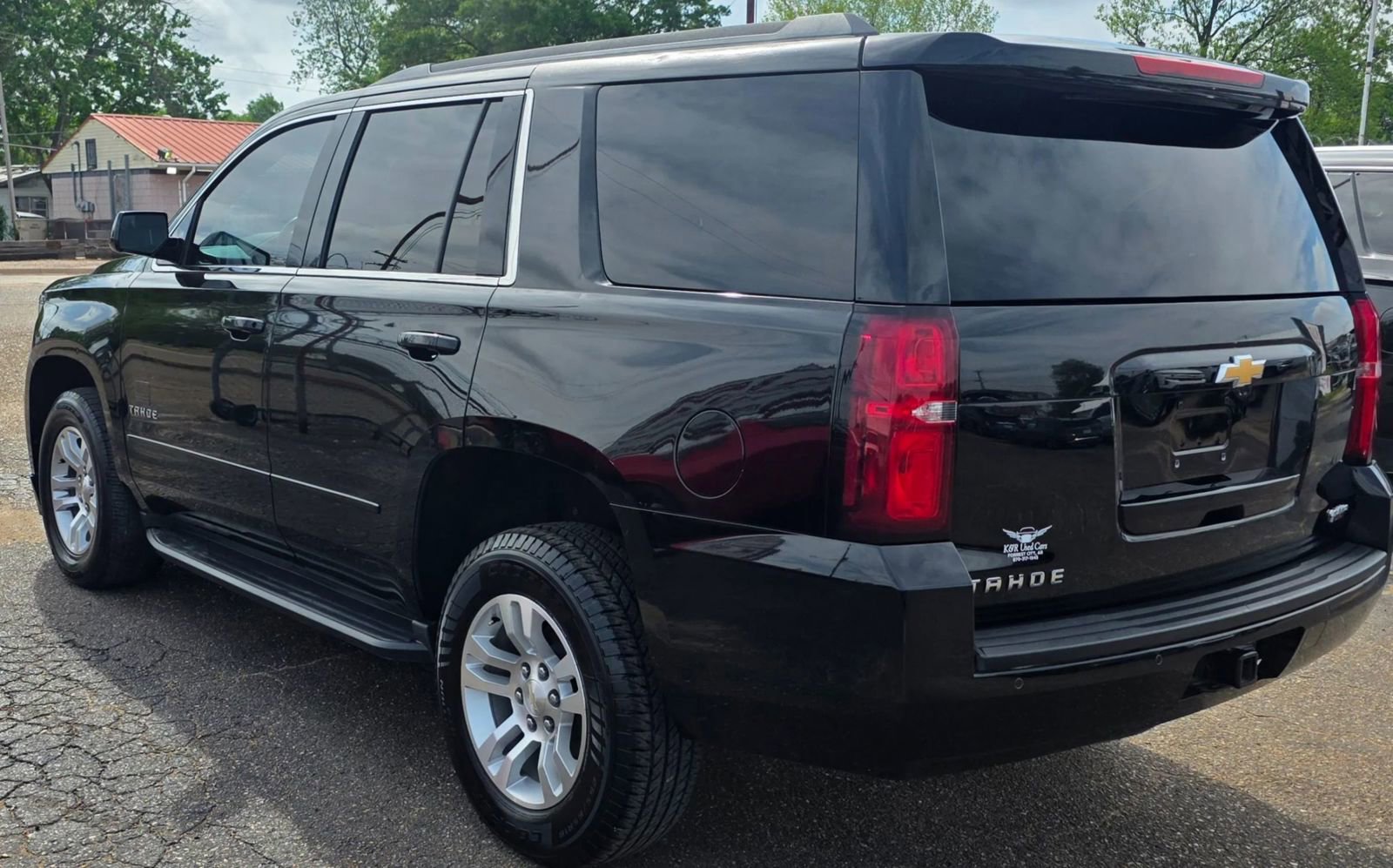 Used 2017 Chevrolet Tahoe LS RWD image 5