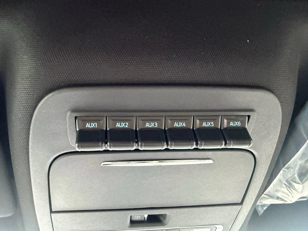 New 2026 Ford F250 Platinum AWD/4WD image 37