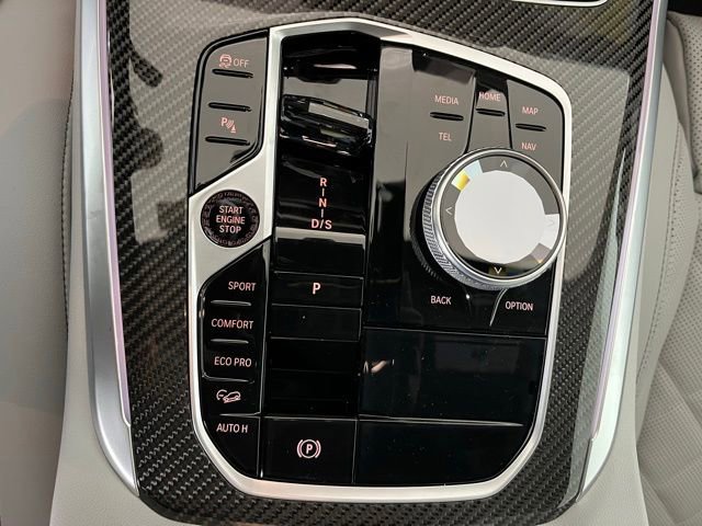 New 2026 BMW X5 M60i image 13