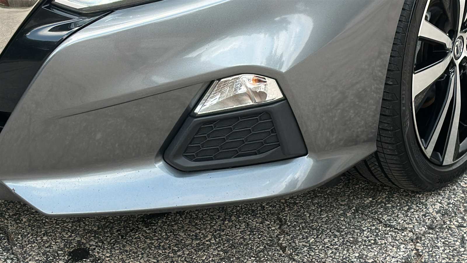 Certified 2021 Nissan Altima 2.5 SR w/ SR Premium Package FWD image 5