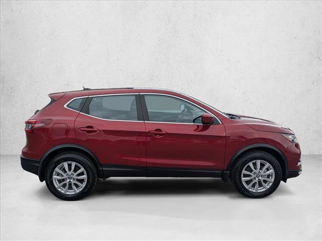 Used 2021 Nissan Rogue Sport S image 4
