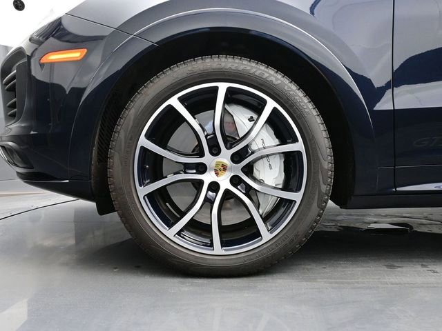 Certified 2021 Porsche Cayenne GTS AWD/4WD image 6