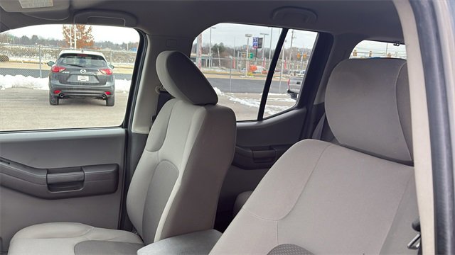 Used 2013 Nissan Xterra S w/ Value Package image 17