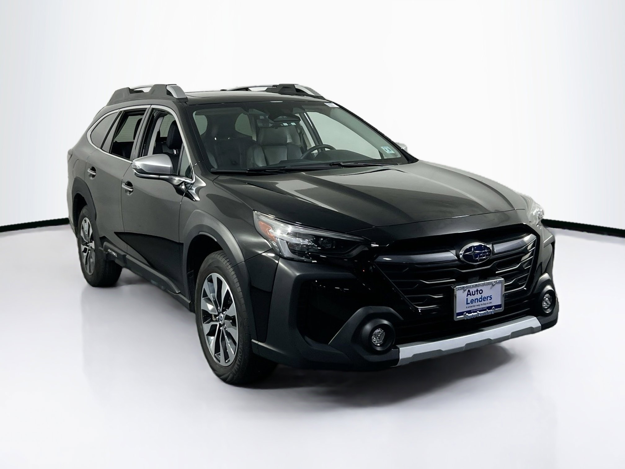 Used 2024 Subaru Outback Touring XT image 3