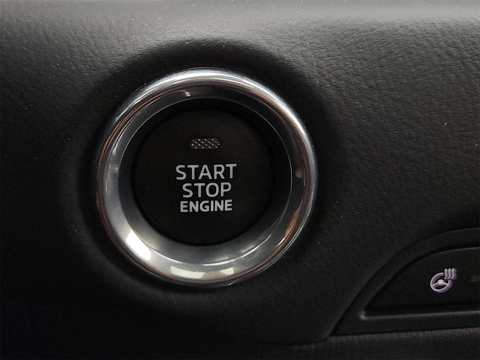 Certified 2025 MAZDA CX-5 Signature image 31