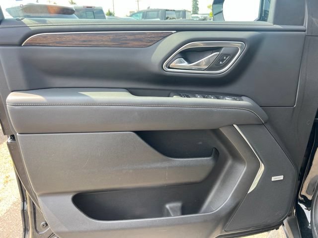 Used 2023 Chevrolet Tahoe Premier w/ Advanced Technology Package AWD/4WD image 26