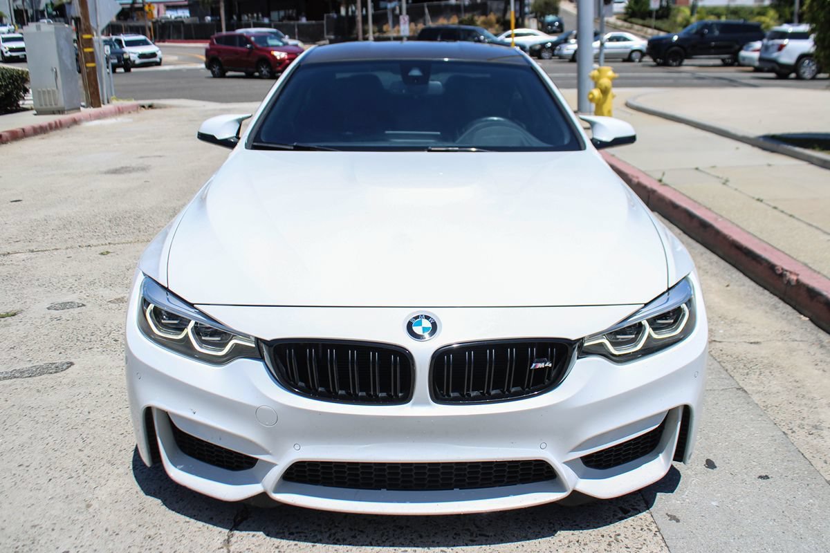 Used 2018 BMW M4 Coupe RWD image 9
