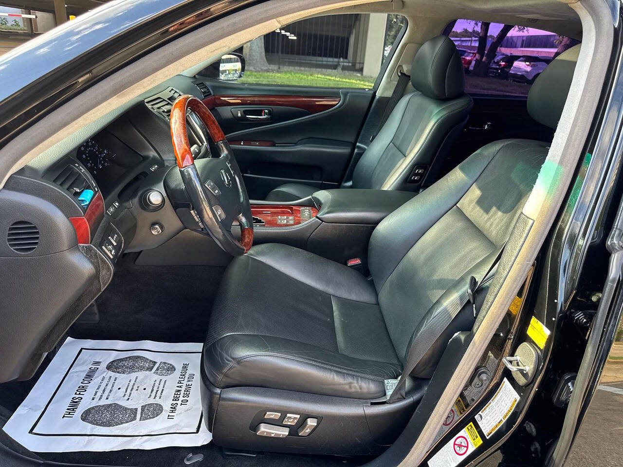 Used 2007 Lexus LS 460 L RWD image 11