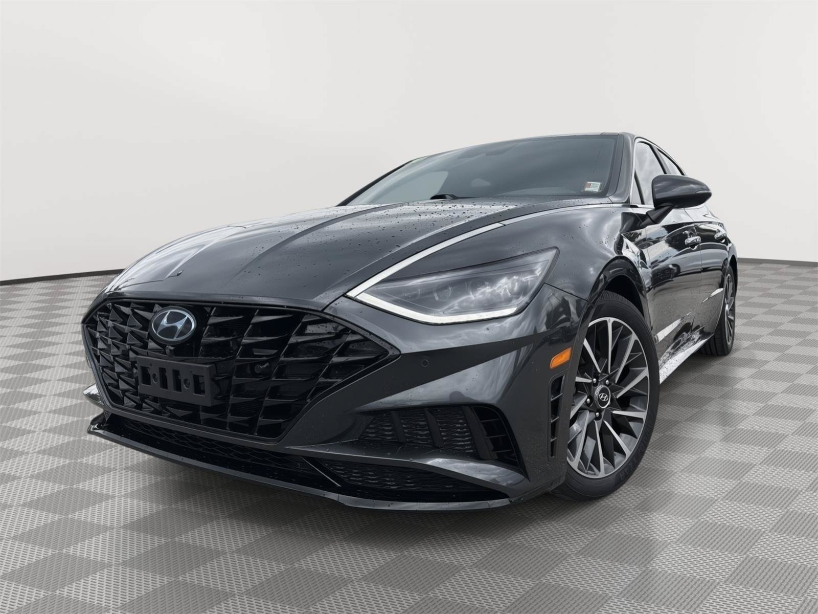 Used 2021 Hyundai Sonata Limited w/ Winter Weather Package