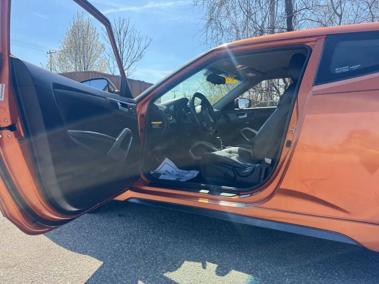 Used 2015 Hyundai Veloster Turbo FWD image 14