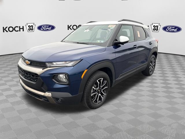 Used 2023 Chevrolet TrailBlazer ACTIV w/ Convenience Package FWD image 3