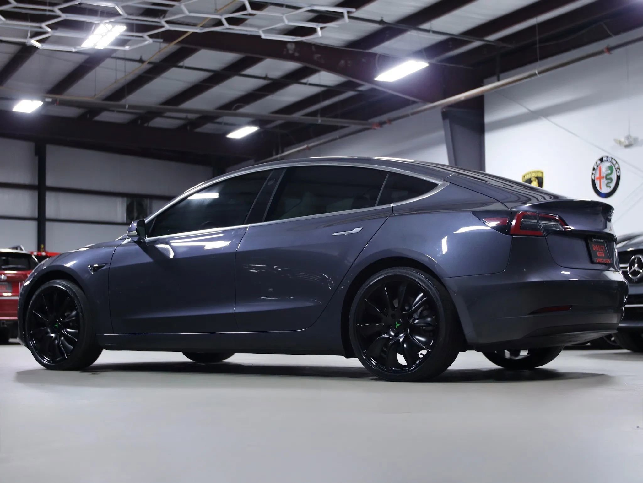 Used 2020 Tesla Model 3 Standard Range RWD image 18