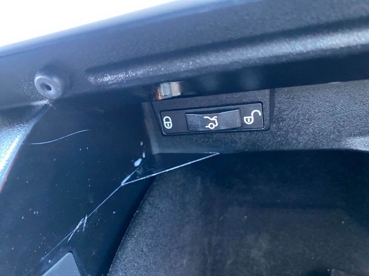 Used 2017 Mercedes-Benz C 300 4MATIC Sedan image 21