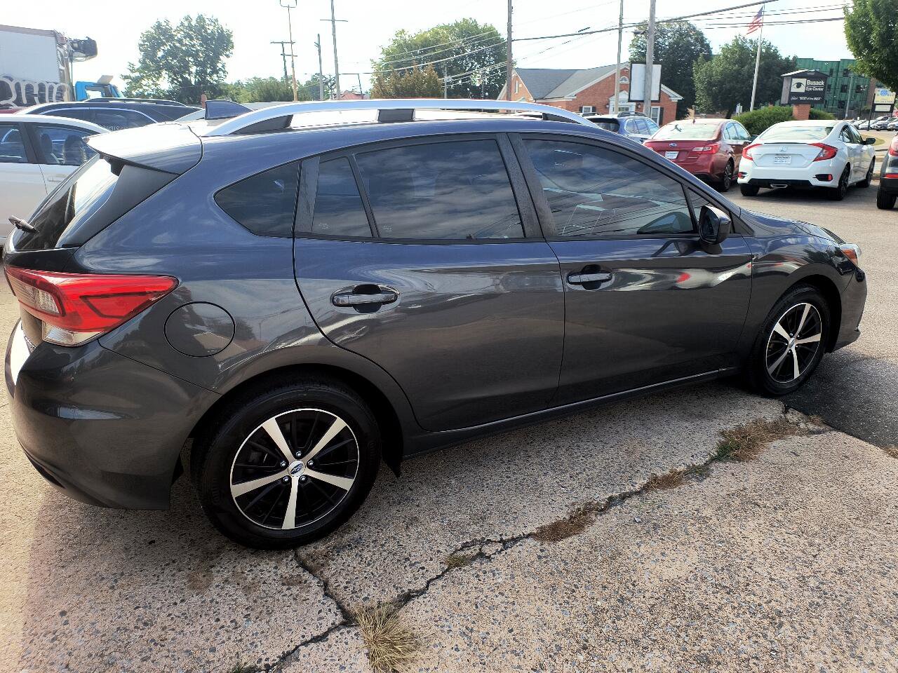 Used 2023 Subaru Impreza 2.0i Premium image 18