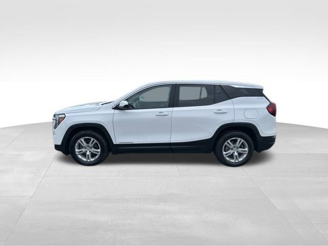 Used 2022 GMC Terrain SLE image 9